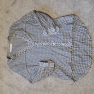 2/$10! Zara black and white gingham top sz s